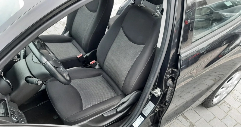 Opel Karl cena 24000 przebieg: 190000, rok produkcji 2016 z Janowiec Wielkopolski małe 211